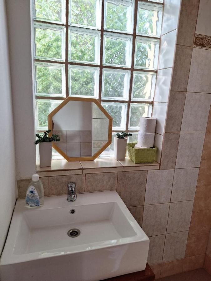 Sunset House Piestany Bungalow Banka المظهر الخارجي الصورة